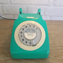 Load image into Gallery viewer, Retro Telephone Lamp Emerald Green / Cream