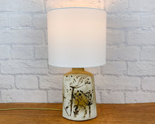Load image into Gallery viewer, Cornish Tremaen Pottery Lamp