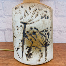 Load image into Gallery viewer, Cornish Tremaen Pottery Lamp
