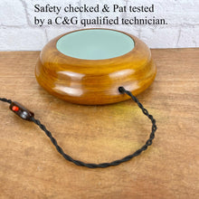 Load image into Gallery viewer, Vintage Display Lamp