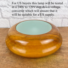 Load image into Gallery viewer, Vintage Display Lamp