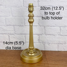 Load image into Gallery viewer, Vintage Lamp Base.