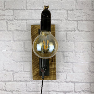 Industrial Style Wall Light With Scissor Action.
