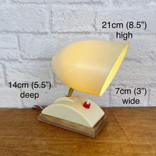 Load image into Gallery viewer, Atomic Mid Century Lamp.
