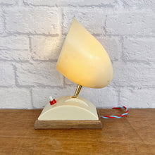 Load image into Gallery viewer, Atomic Mid Century Lamp.
