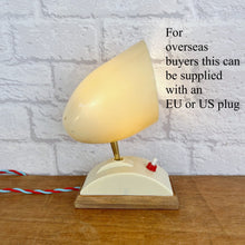 Load image into Gallery viewer, Atomic Mid Century Lamp.
