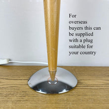 Load image into Gallery viewer, Vintage Art Deco Style 1990’s Table Lamp
