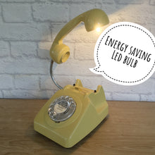 Load image into Gallery viewer, Vintage Office Decor, Office Decor, Vintage Decor, Office Vintage, Retro Home Decor, Retro Gifts, Desk Lamp, Vintage Lamp, Vintage Lovers
